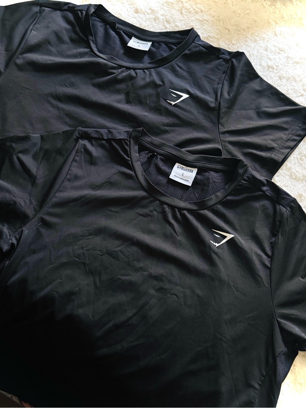 Womenβs Gymshark Black Athletic T-Shirt (2 Pack) - Size L